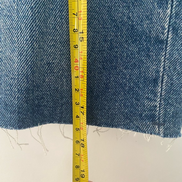 H&M mini denim skirt - Picture 6 of 6